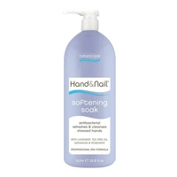 Natural Look Hand Softening Soak - 1 Litre